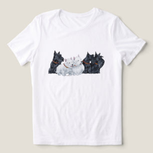 Drie Schotse Terriers met twee Westies Tri-Blend Shirt