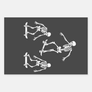 Drie Spooky Skating Skeleton Halloween Skateboard Inpakpapier Vel