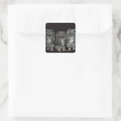 drie uilen vierkante sticker (Tas)