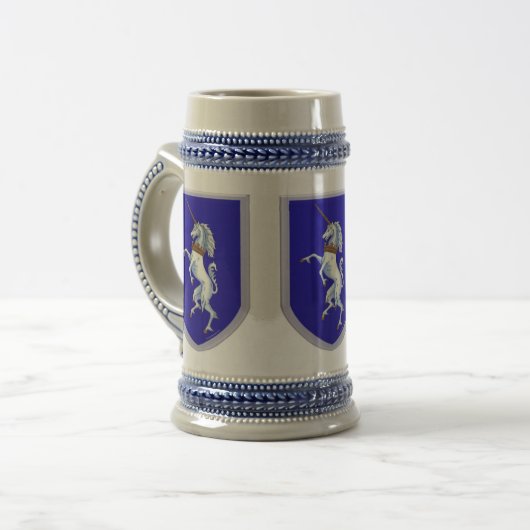 Drie Unicorns schilden Bierpul (Voorkant links)