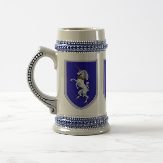 Drie Unicorns schilden Bierpul (Links)