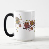 Drie verschuldigd op filiaal magische mok (Links)