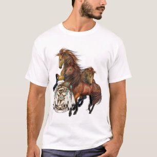 Drie Wilde Stallions en Mandala Shirt