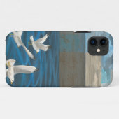 Drie witte meeuwen vliegen over het water Case-Mate iPhone case (Achterkant (horizontaal))