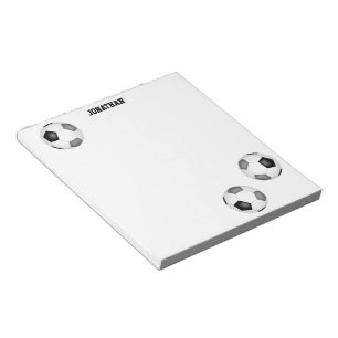 Drie zwart grijze voetballen gepersonaliseerd notitieblok