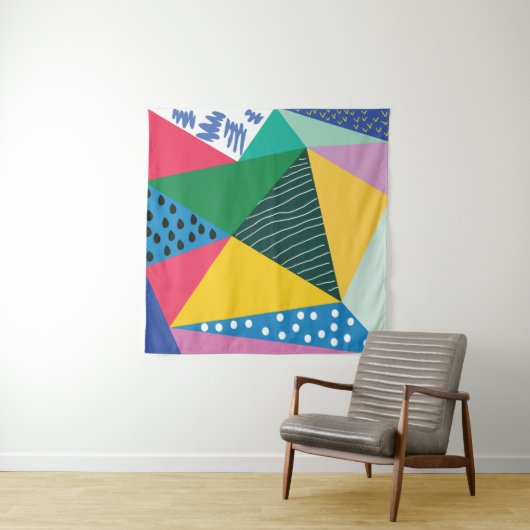 Driehoekig Abstract: geometrisch decor. Wandkleed (In situ)