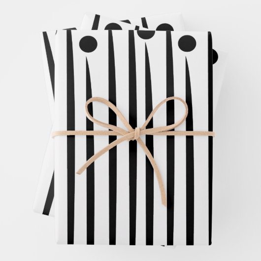 Driehoekspatroon zwarte en witte cirkel inpakpapier vel (In situ)