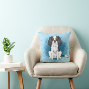 Driekleurige Cavalier King Charles Spaniel Hond Op Kussen