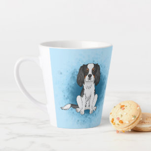 Driekleurige Cavalier King Charles Spaniel Hond Op Latte Mok