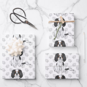 Driekleurige Cavalier King Charles Spaniel Hond Pa Inpakpapier Vel