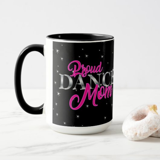 Drill Dance Team Proud Dance mama Mok (Met donut)