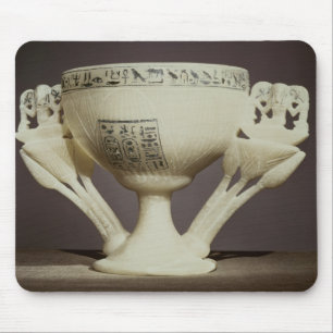Drink beker in de vorm van een halfgeopende lotus muismat