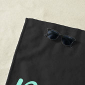 Drink in handspeelgoed in het zand - strand Gezegd Strandlaken (In situ)