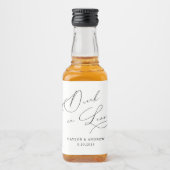 Drink in Liefde Zwart & Wit Trouwwijnfles Likeurfles Etiket (Voorkant)