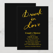Drink in Love Couple's Shower Invitation Kaart (Voorkant / Achterkant)