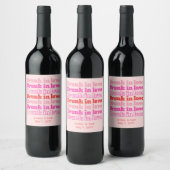 Drink in Love Retro Pink Wedding Favor Wijn Etiket (Flessen)