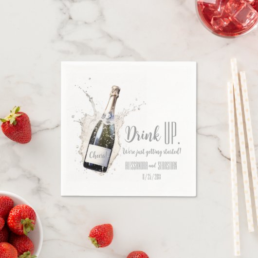 "Drink omhoog. We zijn nog maar net begonnen!" Bru Servet (Insitu)