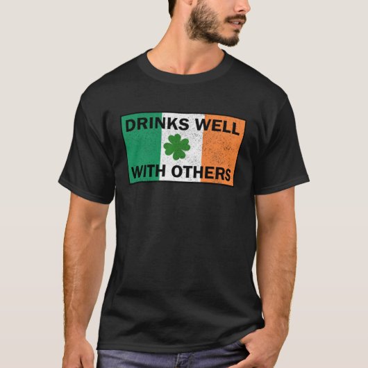 Drinken goed met andere Irish Flag St Patricks Day T-shirt (Voorkant)