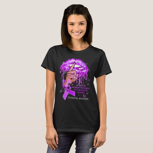 Dripping Lips Vlinders Vrouwen Overdosis Bewustzij T-shirt (Voorkant volledig)