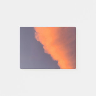 Droge, magische wolken in droomachtige, magische k post-it® notes