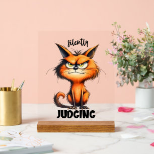 Drôle à juger silencieusement l'art du mot de chat