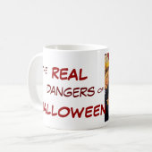 Drôle Apple Bobbing pour la Mug Halloween (Devant gauche)