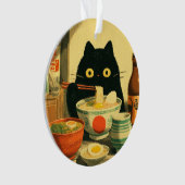 Drôle chat noir manger Ramen (devant)