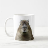 Drôle et mignonne expression de la mug de capybara (Gauche)