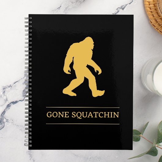 Drôle gros pied est parti squatchin Sasquatch