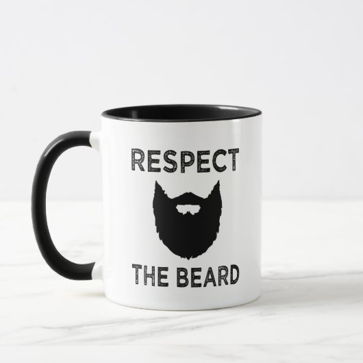 Drôle respect la tasse de café des hommes de barbe (Gauche)