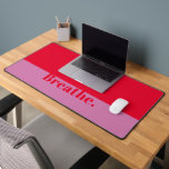 Drôle Respiration Minimaliste Moderne Gras Rose Ro<br><div class="desc">Ajoutez un peu de plaisir et de personnalité à votre espace de travail avec ce tapis de bureau amusant! Ce tapis de bureau propose une citation de motivation hilarante qui vous fera sourire à chaque fois que vous le regardez. Que vous travailliez à la maison ou dans un bureau, ce...</div>