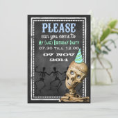 Drôle Retro Chalkboard Invitations de la fête des (Debout devant)