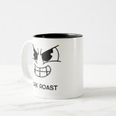 Drôle rôti foncé mal visage café Mug (Devant gauche)