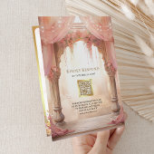 Dromerige roze bloemenindiase mandap hindoe bruilo