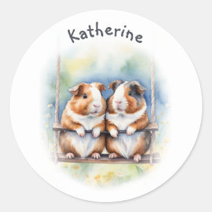 Droomstige cavia's op een schommel Persoonlijk gem Ronde Sticker