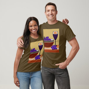 Druiven en Wijnglas in Maroon en Tan T-shirt