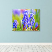Druivenhyacinths Canvas Afdruk (Insitu (Houten vloer))