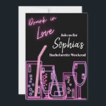 Drunin in Love Neon Bachelorette Invitation<br><div class="desc">Drunk in Love dans les néons lumières. Réunissez les filles et soyez excités pour un week-end de cocktails et de néon rose ! Cette conception peut être customisée avec vos informations d'événement en cliquant sur le bouton bleu à droite de l'image.</div>