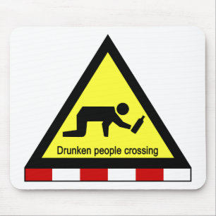 Drunken mensen die ⚠ Thaise ⚠ kruisen Muismat