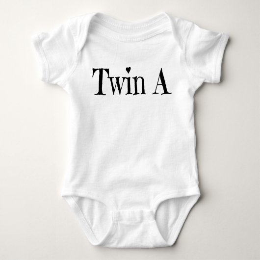 Dubbele babykleding - Twin A outfit / Onepart Whit Romper (Voorkant)
