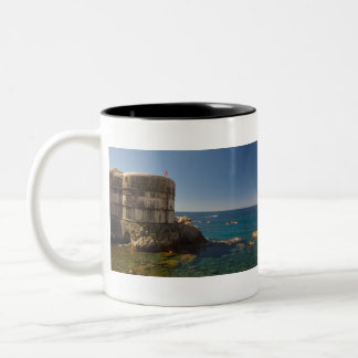 Dubrovnik, Kroatië. Fort Bokar. Tweekleurige Koffiemok