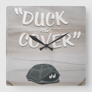 Duck & Cover Vierkante Klok