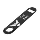 Duif met Cross Speed Bottle Opener Speed Flessenopener (Voorkant Gekanteld)