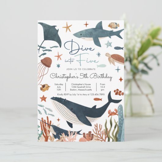 Duik in vijf onder het Zee Shark Birthday Party Kaart (Staand voorkant)