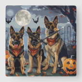 Duitse herder Halloween Spooky Vierkante Klok (Voorkant)