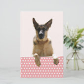 Duitse herder hond roze polka stippen briefpapier (Staand voorkant)