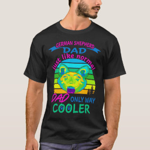 Duitse Shepherd Papa lijkt alleen maar op normale T-shirt