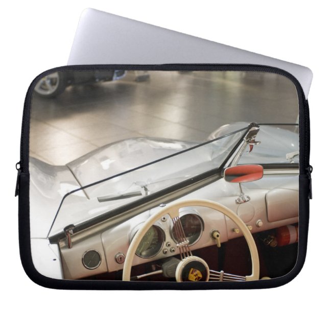 Duitsland, Baden-Wurttemberg, Laptop Sleeve (Voorkant)