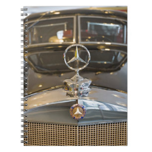 Duitsland, Baden-Württemberg, Stuttgart. Mercedes Notitieboek
