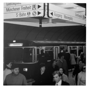 Duitsland Station München Marienplatz Tegeltje